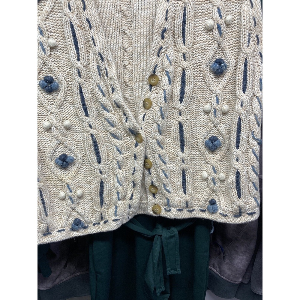 Vtg Christopher And Banks Womans Sweater Vest Size Medium Hand Embroidered Knit - Picture 7 of 12